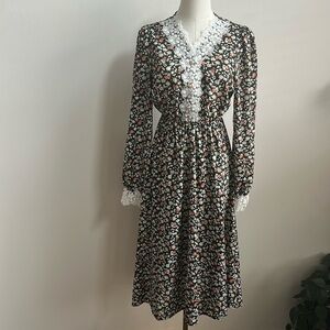 Women’s Korean Vintage Inspired Cottagecore Floral Lace Romantic Stretch Dress